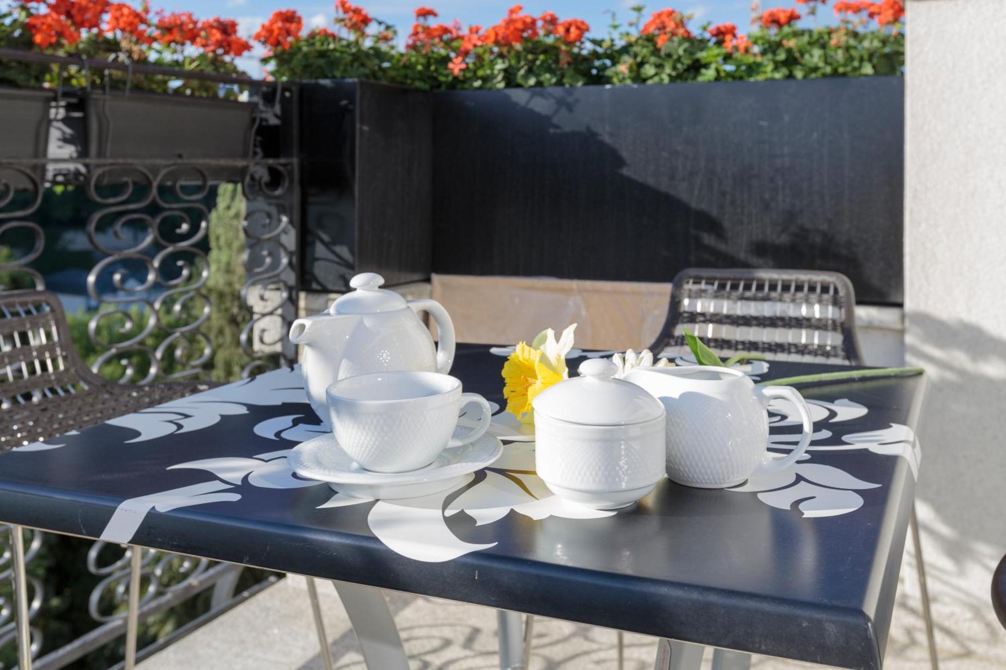 The Queen Luxury Apartments - Villa Vinicia لوكسمبورغ المظهر الخارجي الصورة