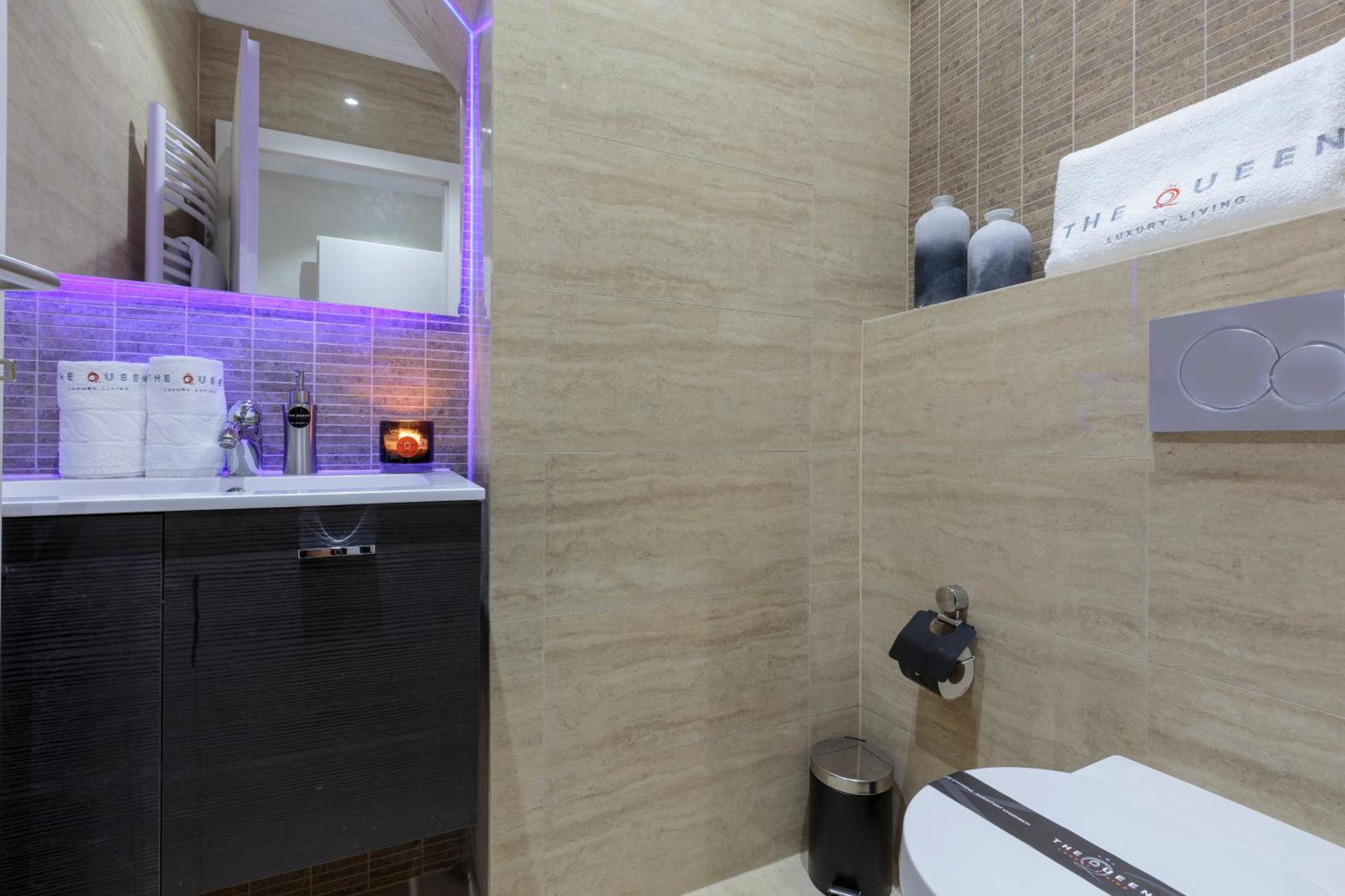 The Queen Luxury Apartments - Villa Vinicia لوكسمبورغ المظهر الخارجي الصورة