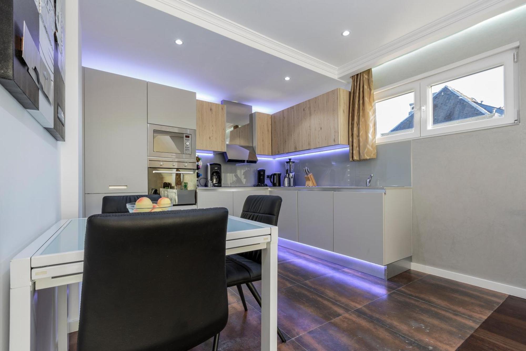 The Queen Luxury Apartments - Villa Vinicia لوكسمبورغ المظهر الخارجي الصورة