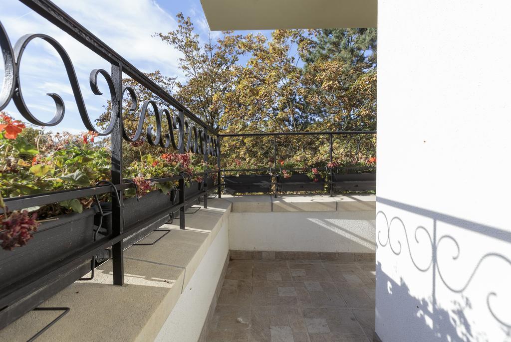 The Queen Luxury Apartments - Villa Vinicia لوكسمبورغ المظهر الخارجي الصورة