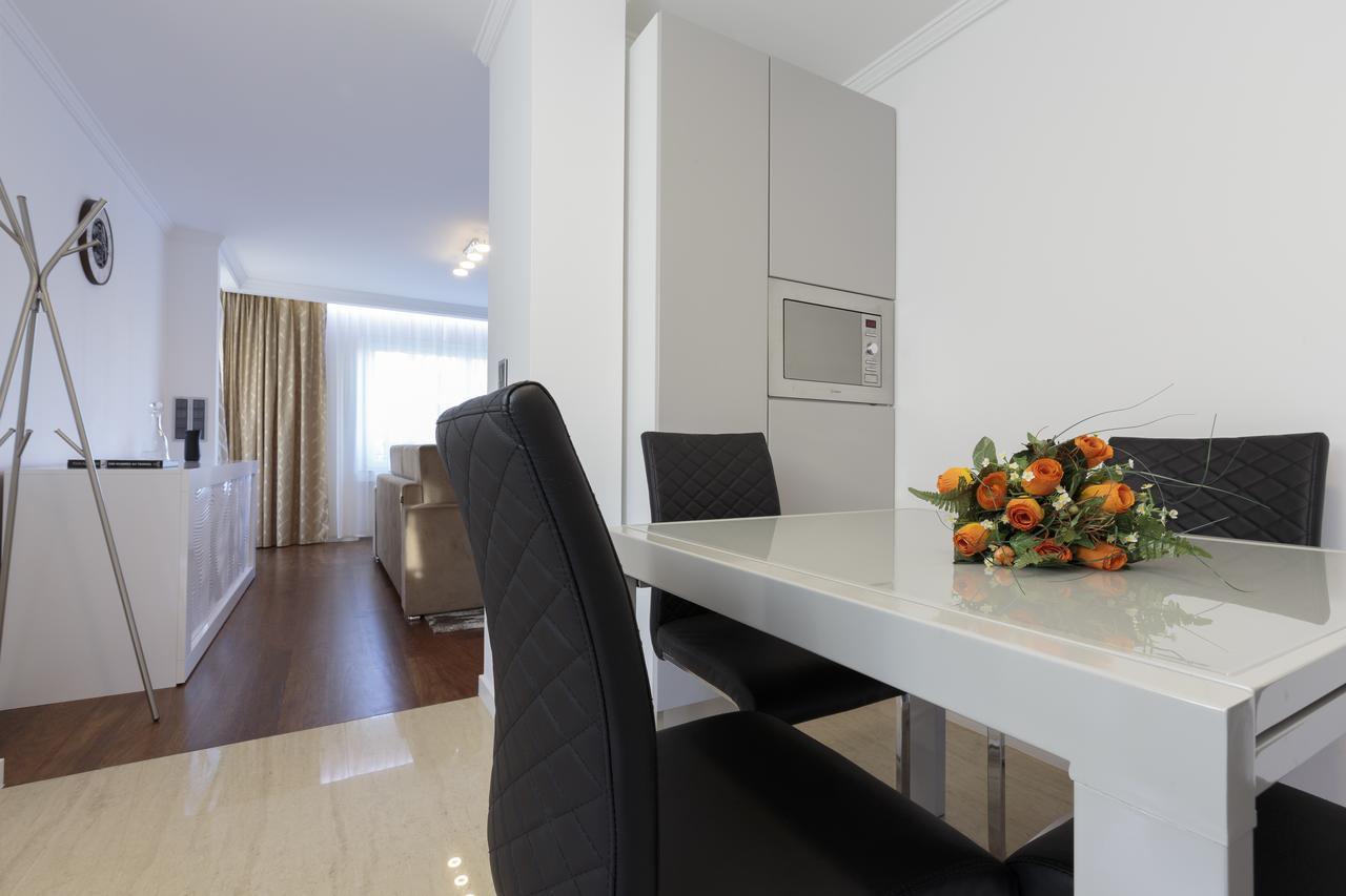 The Queen Luxury Apartments - Villa Vinicia لوكسمبورغ المظهر الخارجي الصورة