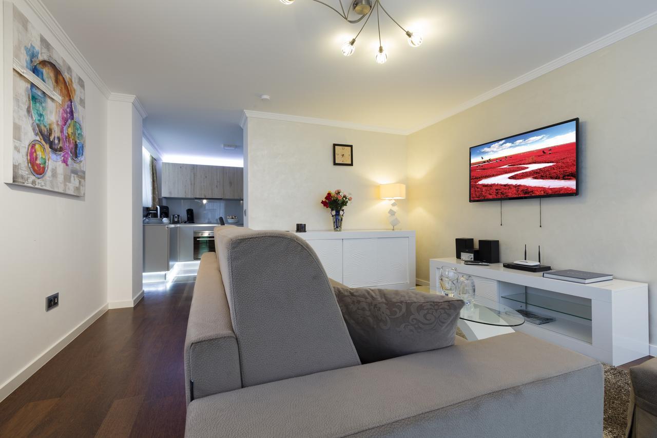 The Queen Luxury Apartments - Villa Vinicia لوكسمبورغ المظهر الخارجي الصورة