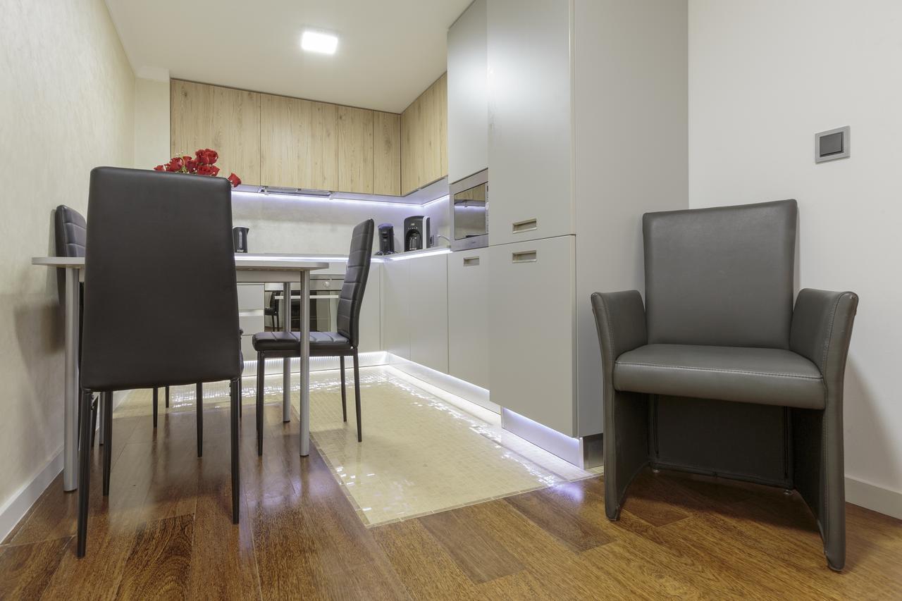 The Queen Luxury Apartments - Villa Vinicia لوكسمبورغ المظهر الخارجي الصورة